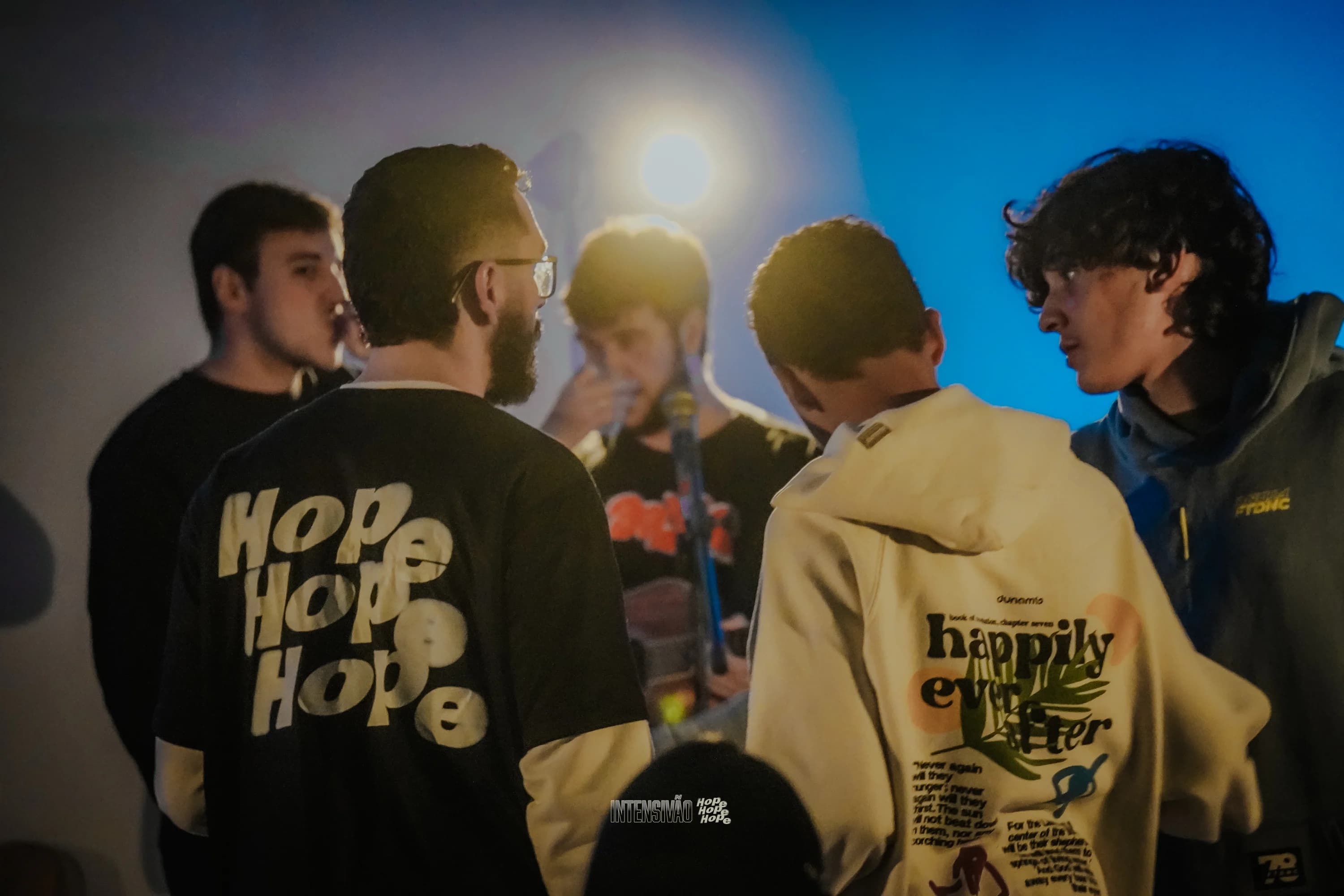 Siga @hopecarmo no Instagram